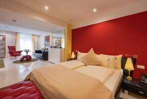 Exclusive Suite, 1 King Bed with Sofa bed, Kitchenette