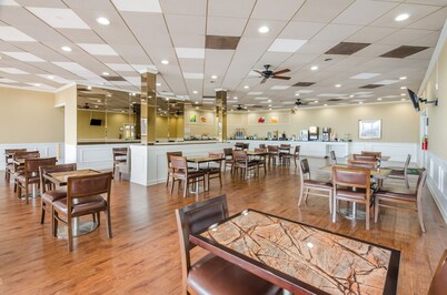 Quality Inn Roanoke Airport