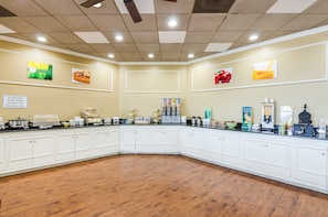 Desayuno buffet incluido todos los días