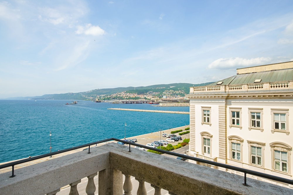 Savoia Excelsior Palace by null
