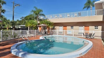 Outdoor pool, sun loungers