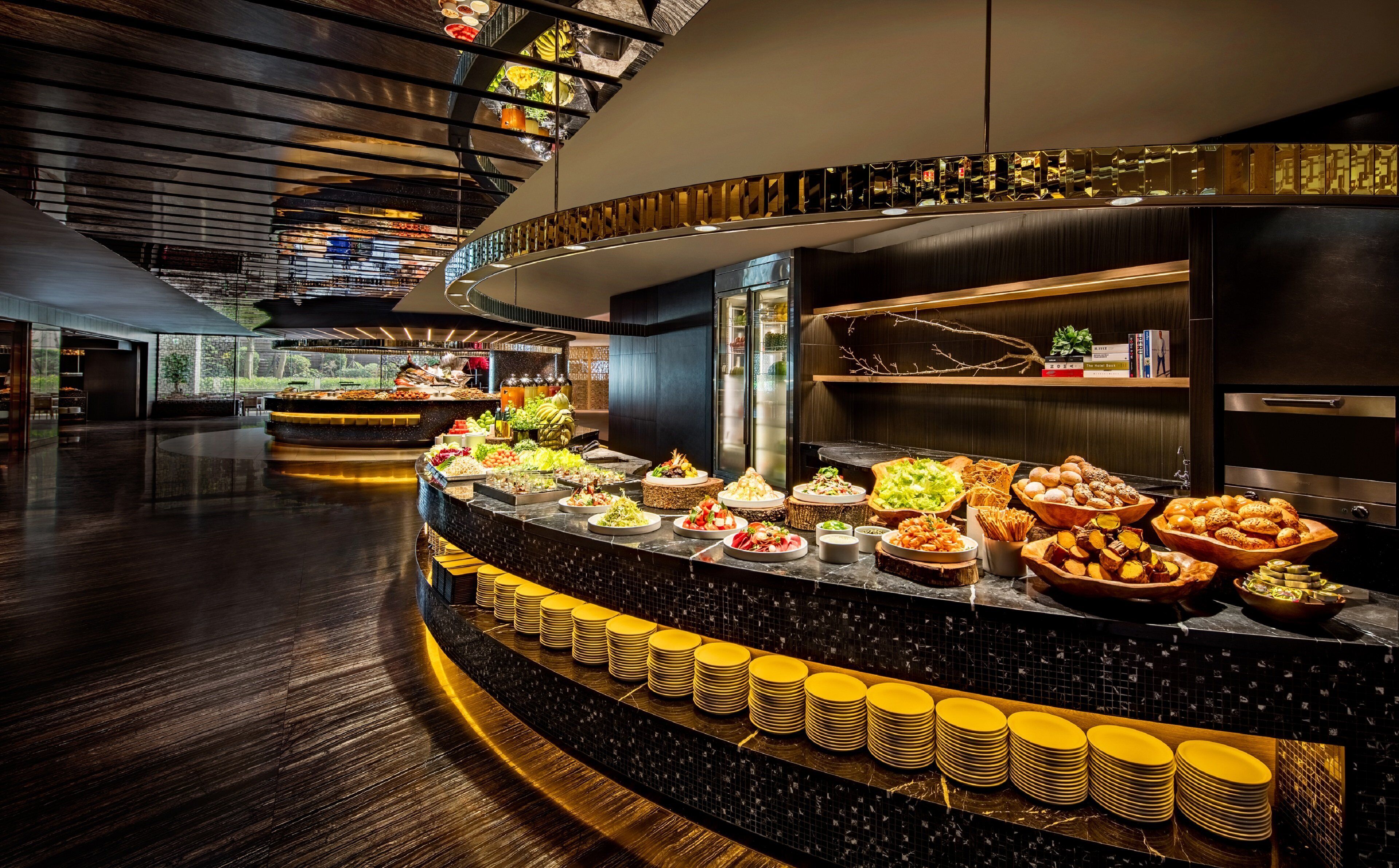 每日供應自助早餐 (每人 TWD968)