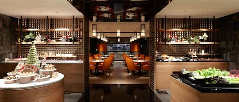 Tai Pan Room with Tai Pan Benefit | Restaurant