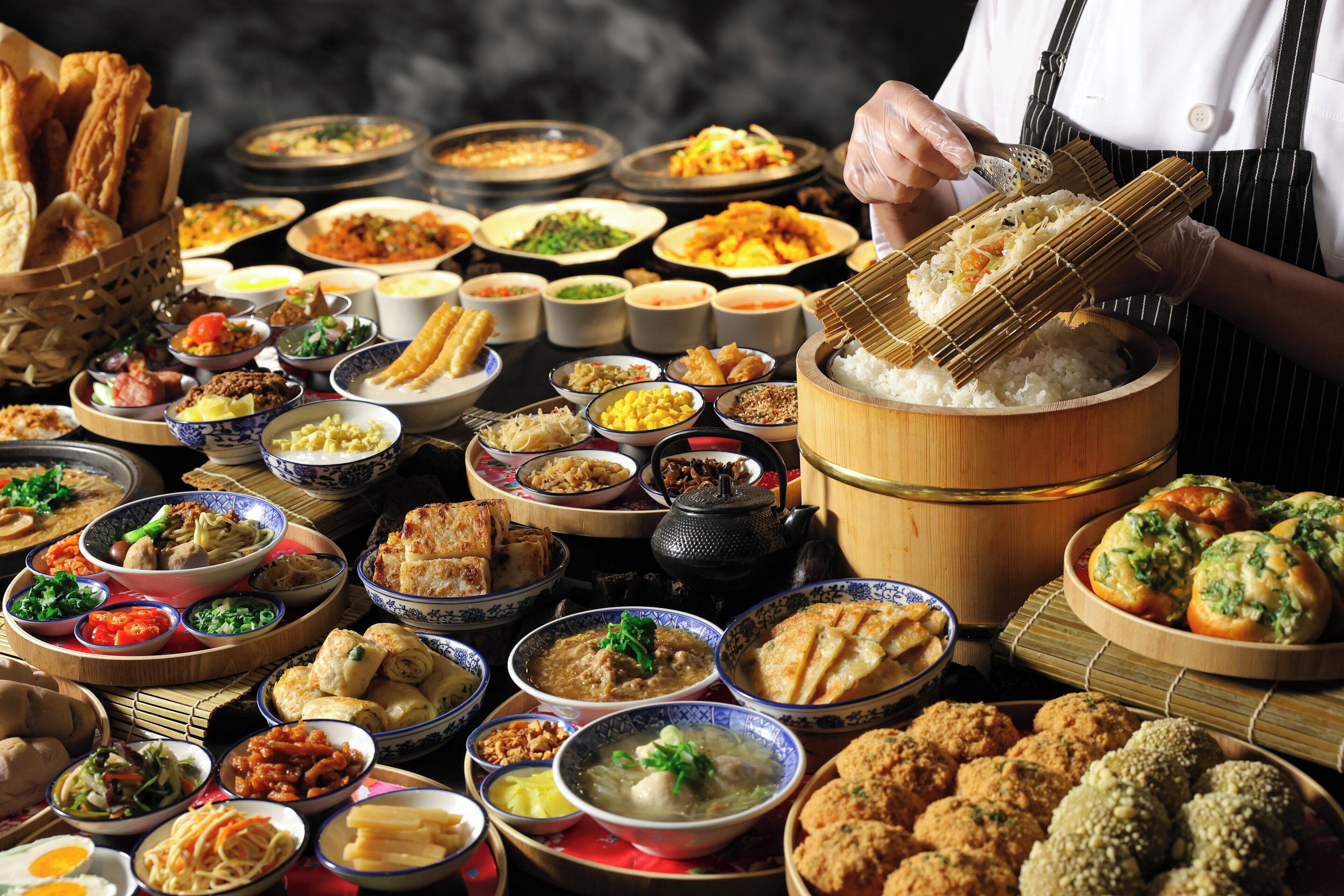 매일 셀프 서비스 아침 식사 유료