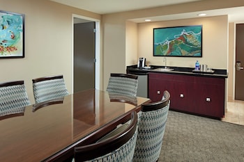 Suite, 1 King Bed, Non Smoking (Conference) | Minibar at Hilton Houston Plaza/Medical Center