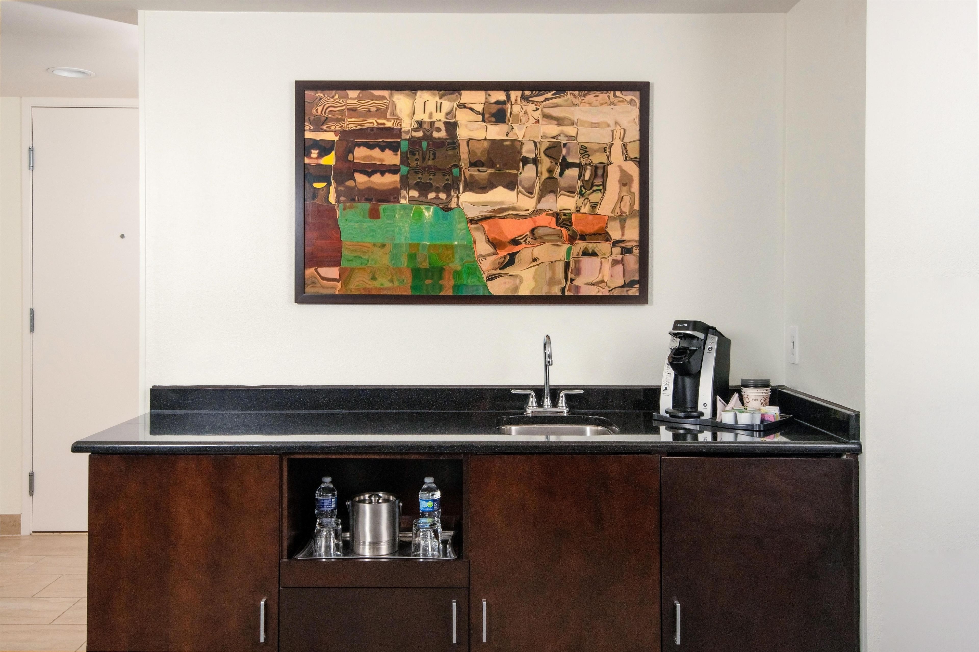 Minibar