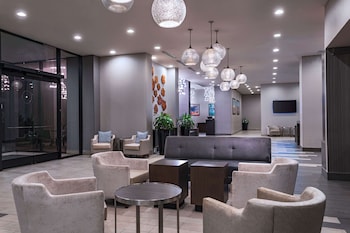 Hotel entrance and lobby at Hilton Houston Plaza/Medical Center