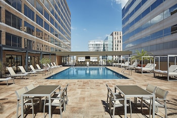 Hilton Houston Plaza/Medical Center