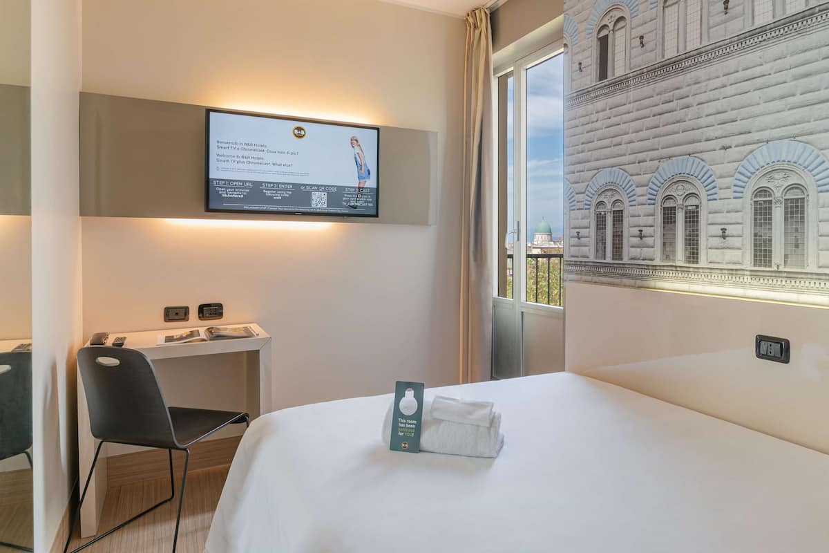 In-room safe, desk, blackout curtains, free cots/infant beds
