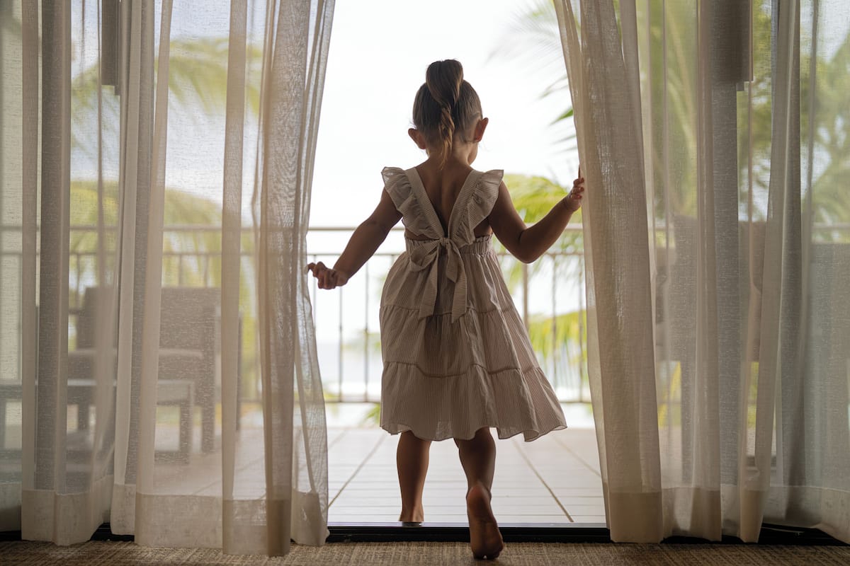 luxury suite, 1 bedroom, non smoking, oceanfront (newly renovated) | 1 bedroom, hypo-allergenic bedding, in-room safe, desk