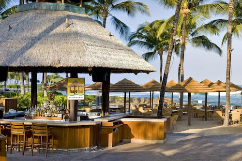 5 restaurants, serveren ontbijt, lunch, diner, internationale gerechten