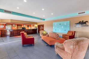 Lobby - Econo Lodge Wichita Falls Downtown (Wichita Falls)