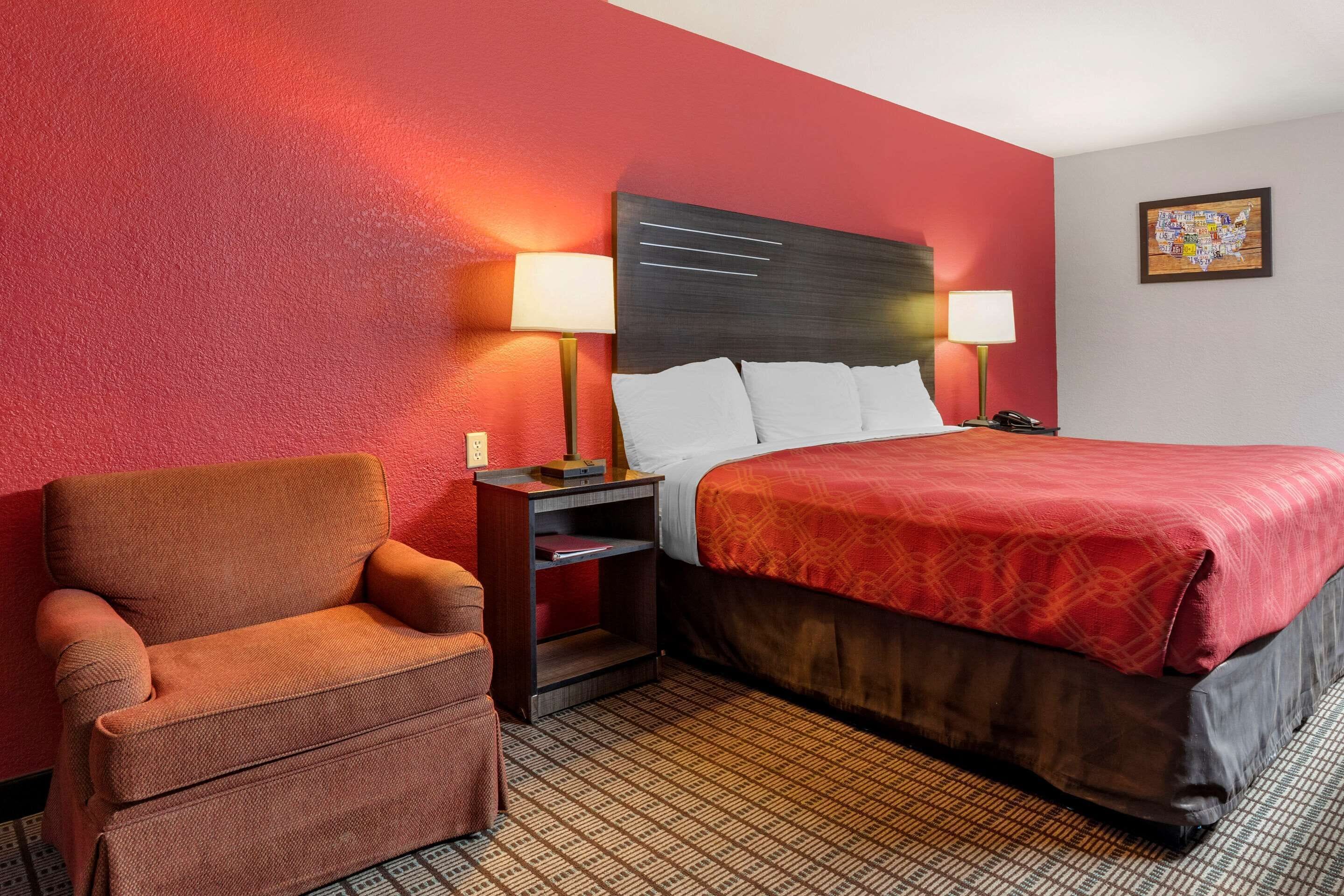 Desk, laptop workspace, rollaway beds, free WiFi