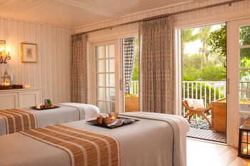 Couples treatment rooms, body treatments, aromatherapy at LaPlaya Beach & Golf Resort - A Noble House Resort