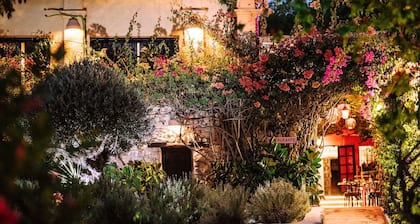 Pikes Ibiza - Adults Only