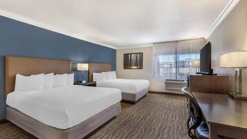 Ropa de cama de alta calidad y escritorio