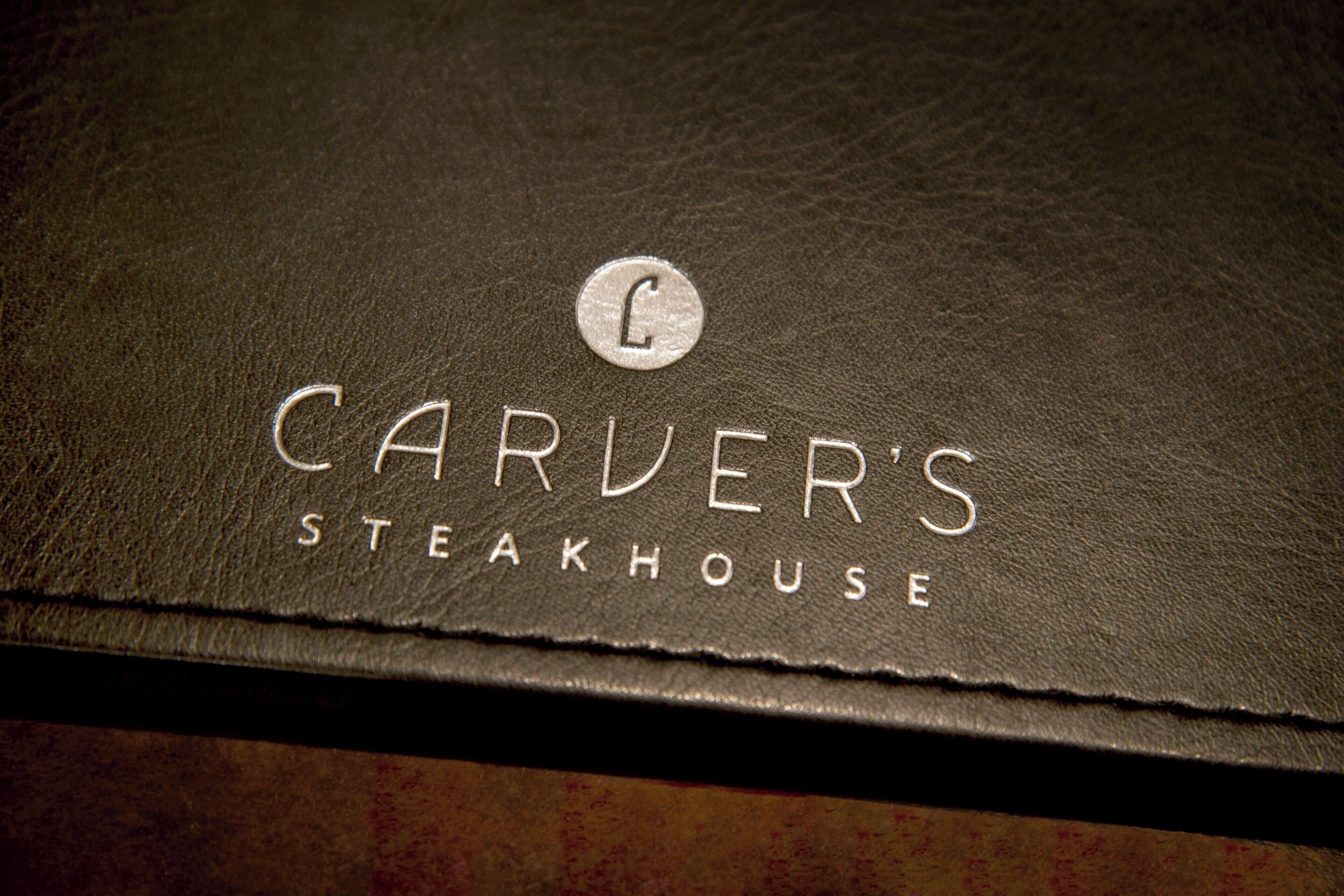 2 restaurants, breakfast served