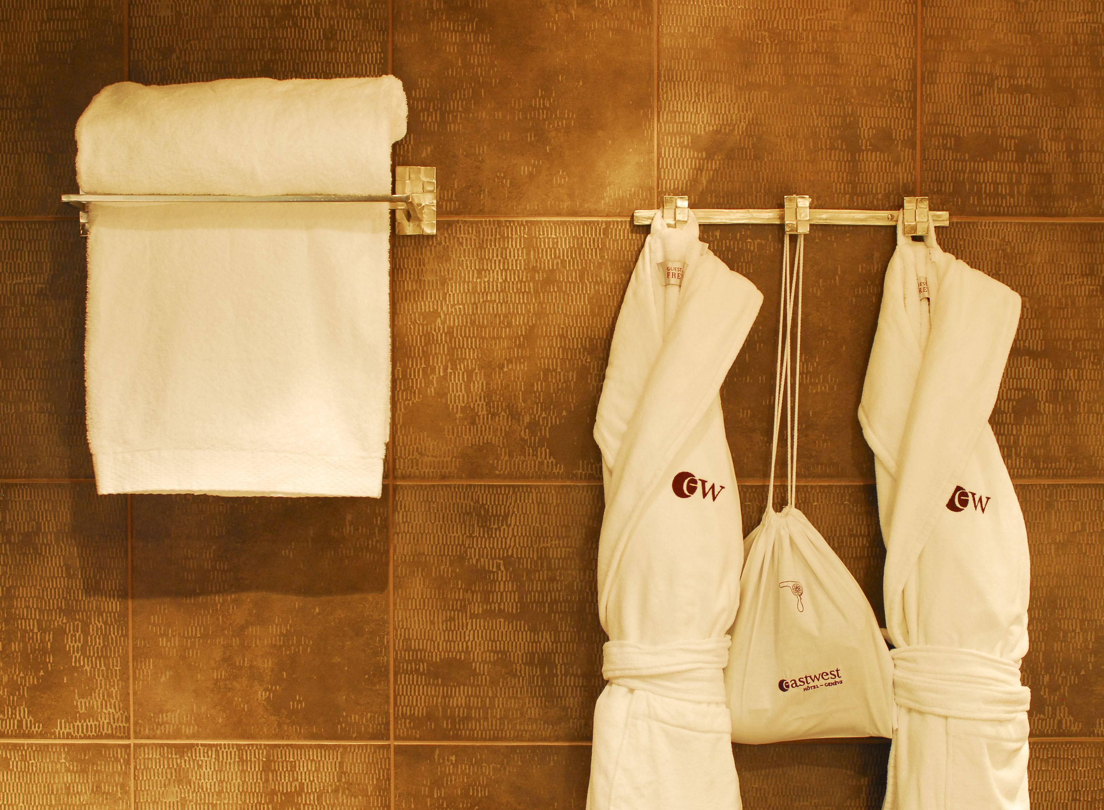 superior room | bathroom | shower, free toiletries, hair dryer, bathrobes