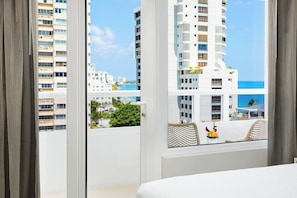 Room, 1 King Bed, Balcony | In-room safe, desk, laptop workspace, blackout curtains - AC Hotel by Marriott San Juan Condado (San Juan)