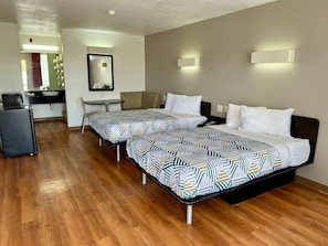 Blackout curtains, free WiFi, bed sheets - Motel 6 West Monroe, LA (West Monroe)