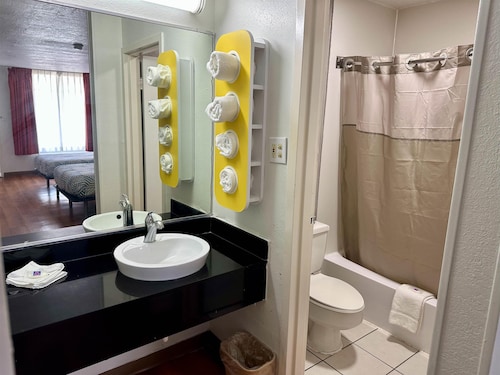 Motel 6 West Monroe, LA