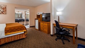Individually furnished, iron/ironing board, free WiFi, bed sheets - SureStay Hotel by Best Western Tehachapi (Tehachapi)