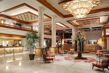 Reception area at Hilton Waikiki Beach