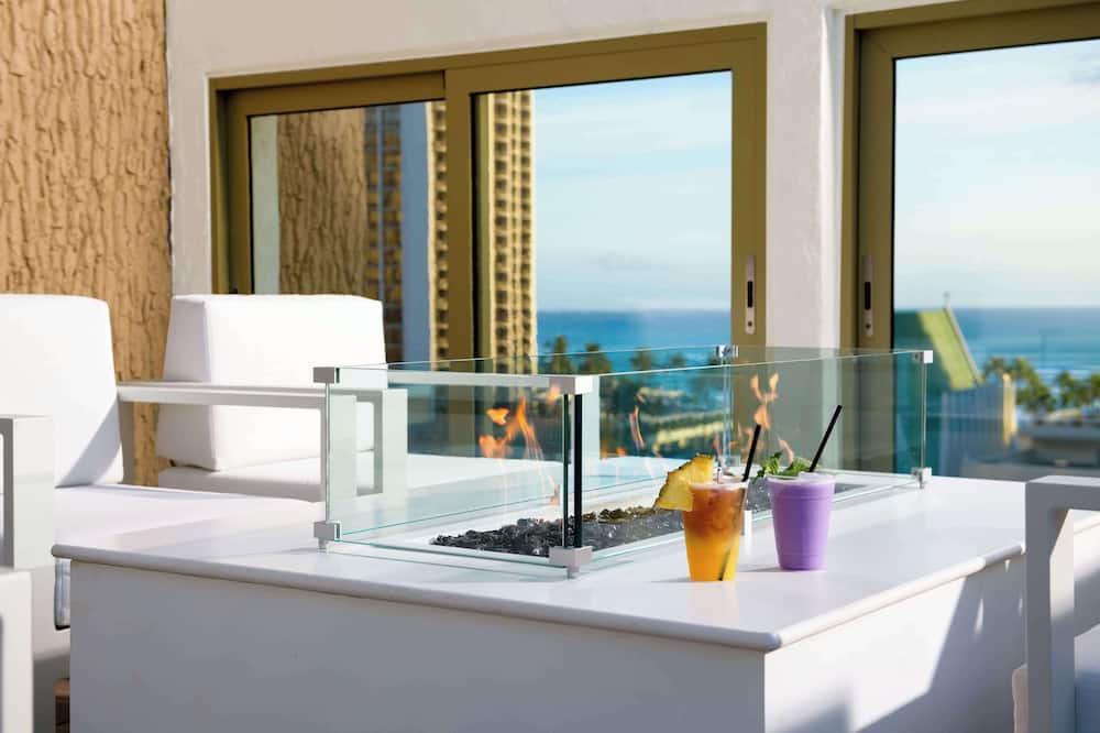 Hilton Waikiki Beach Resort & Spa