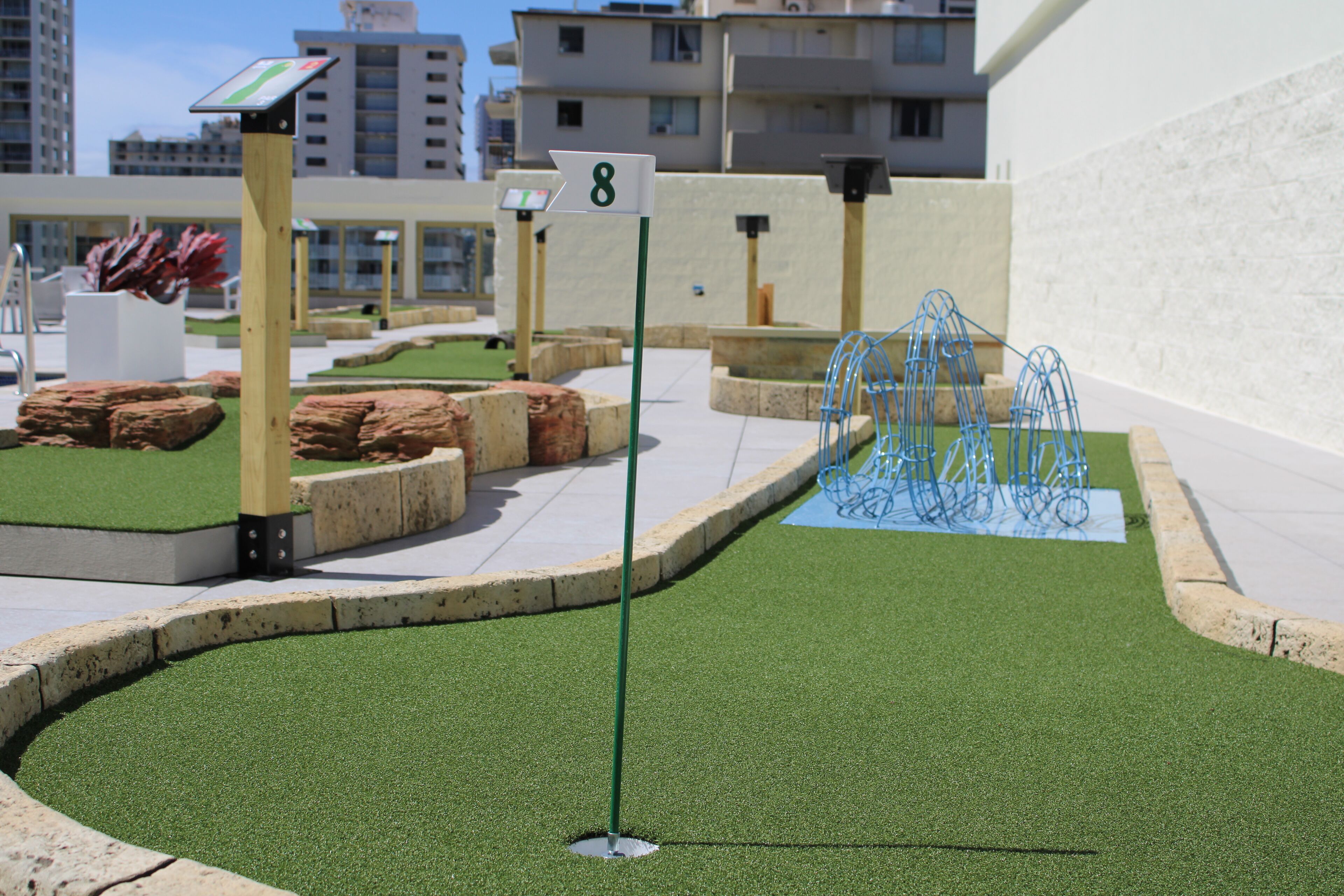 mini-golf
