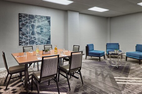 Crystal Gateway Marriott - Image 62