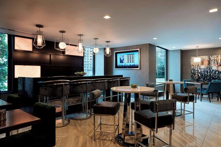 Crystal Gateway Marriott - Image 36