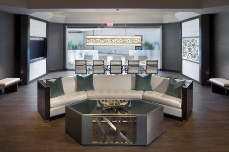 Crystal Gateway Marriott - Image 34