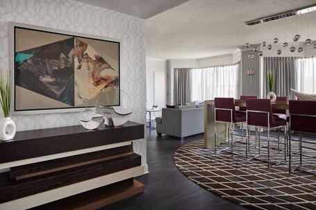 Crystal Gateway Marriott - Image 47