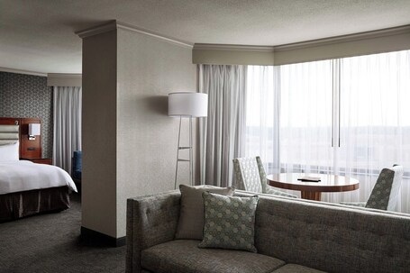 Crystal Gateway Marriott - Image 23