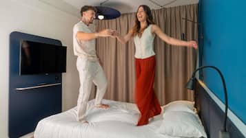 Chambre Double Standard, 1 lit double | Literie de qualité supérieure, bureau, rideaux occultants