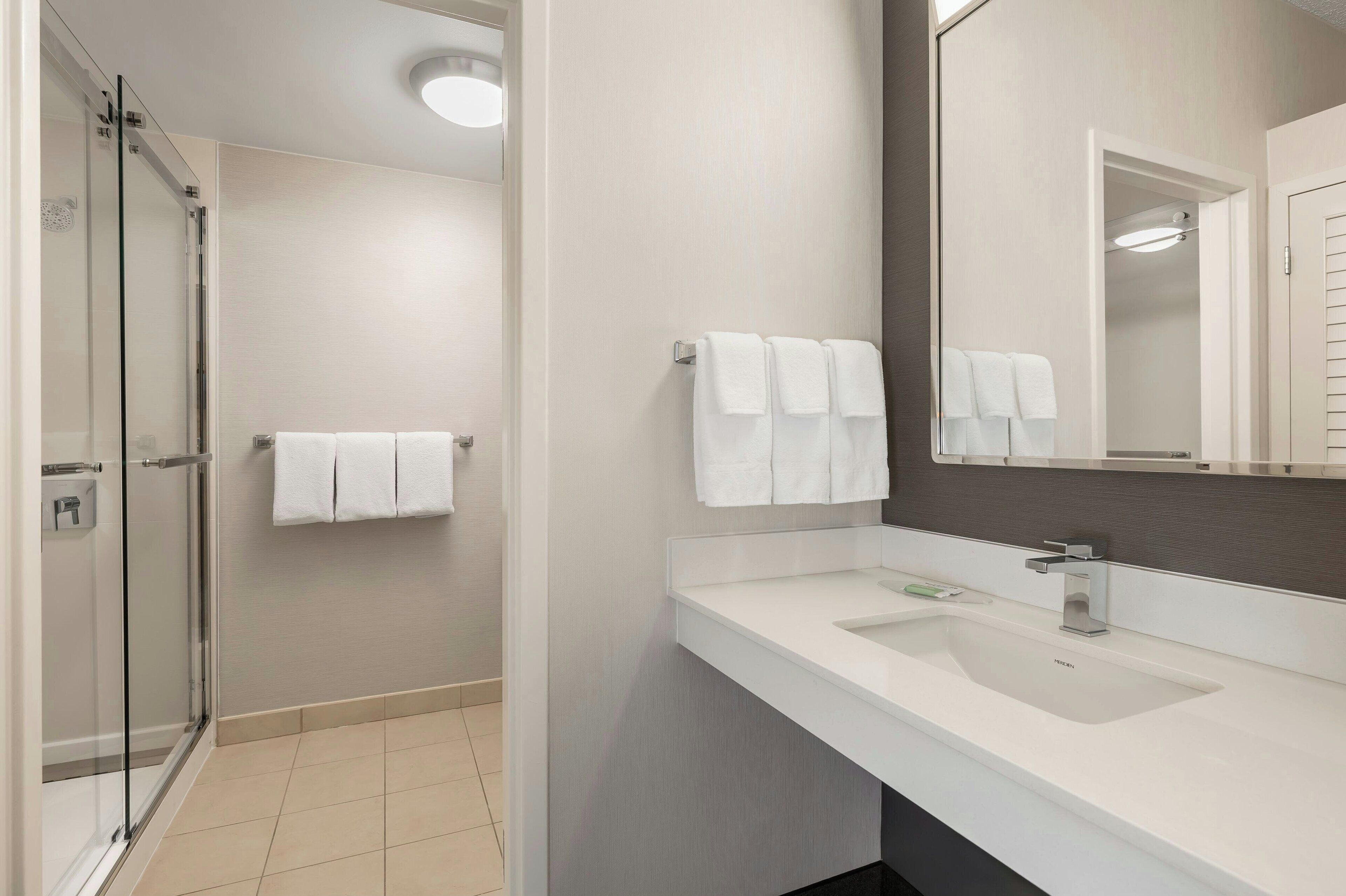 combined shower/bathtub, free toiletries, hair dryer, towels