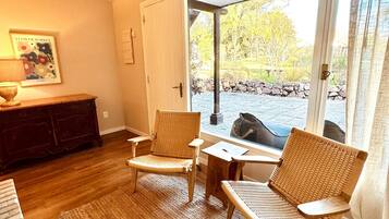 Family Room | Living area | LCD TV, DVD player