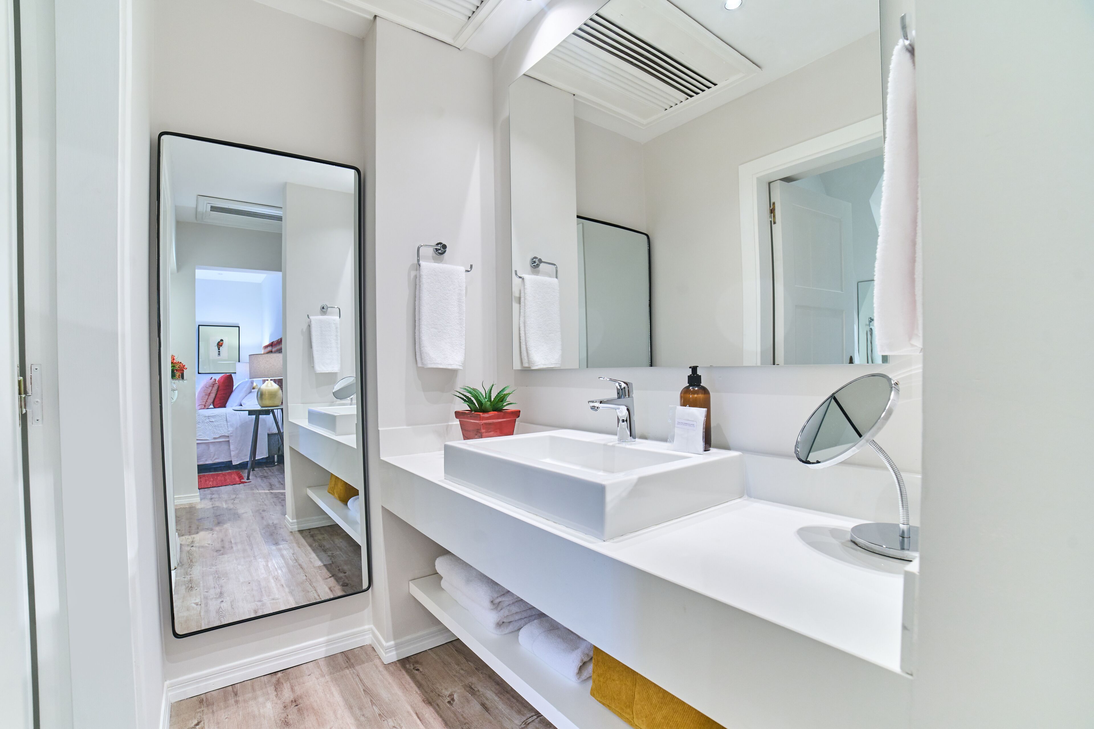 deluxe | bathroom | hair dryer, bidet, towels, soap