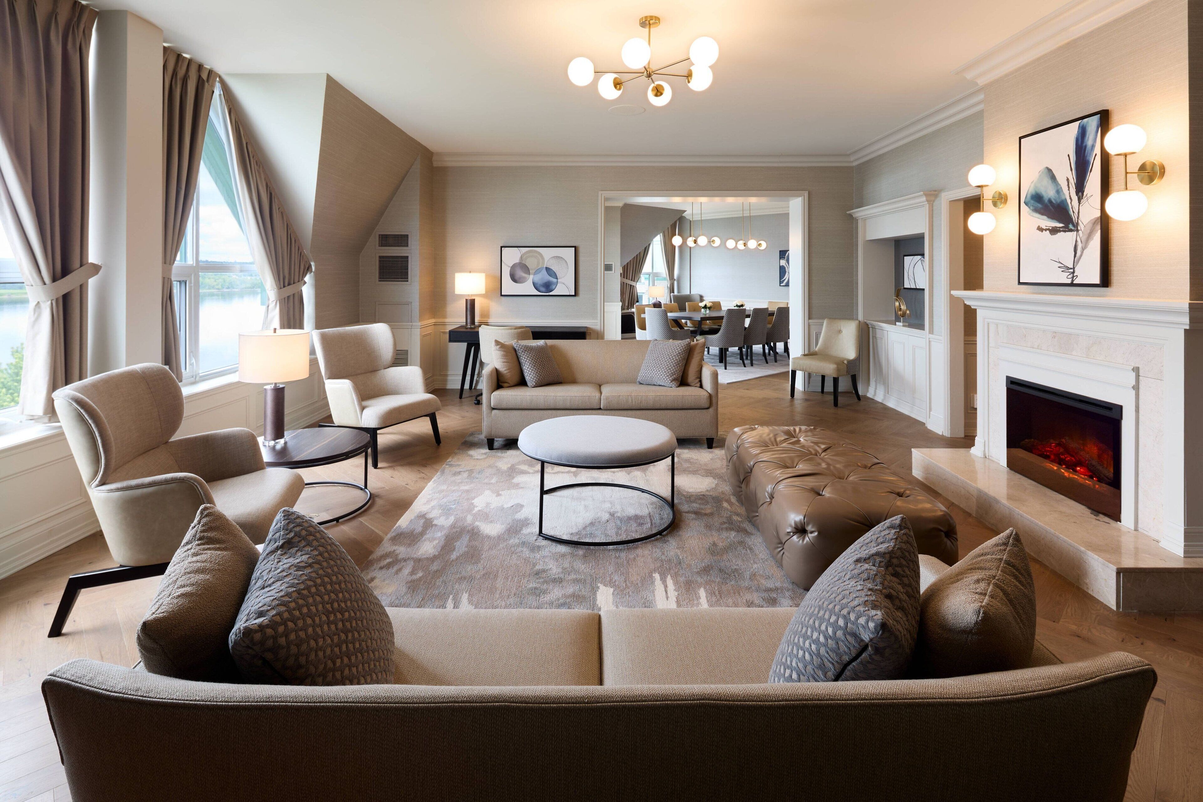 suite, 1 king bed | living room | 55-inch led tv with cable channels, tv, netflix