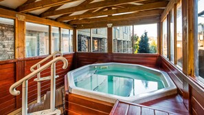 Baignoire à remous intérieure