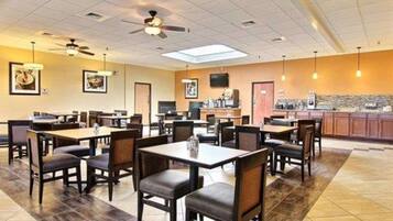 Desayuno continental gratuito