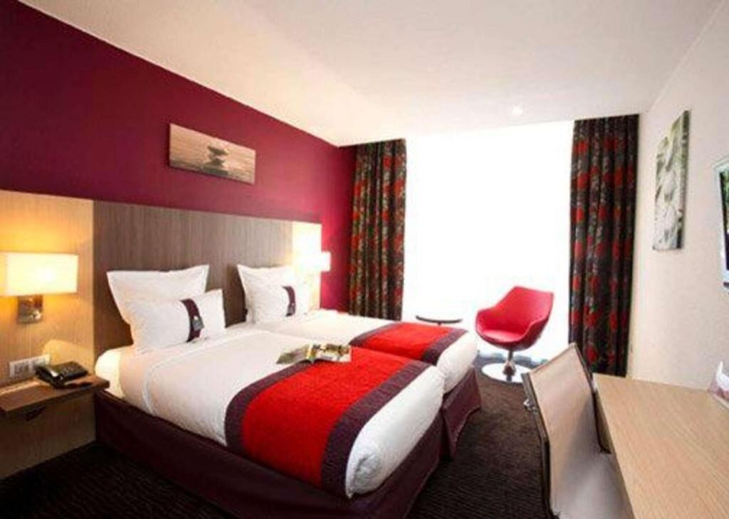 Ropa de cama de alta calidad, camas Select Comfort y minibar 