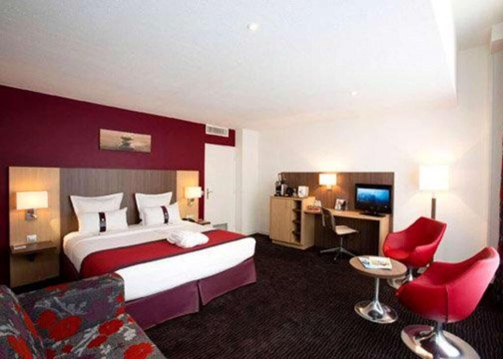 Ropa de cama de alta calidad, camas Select Comfort y minibar 
