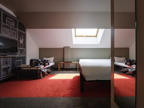 Biancheria da letto di alta qualità, una cassaforte in camera