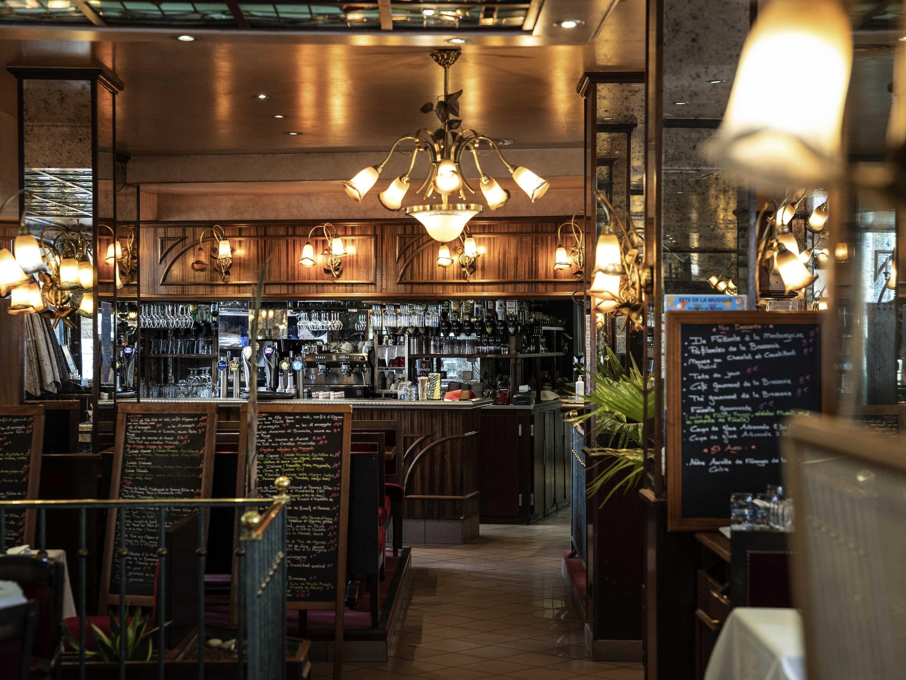 lunch and dinner served, regional cuisine