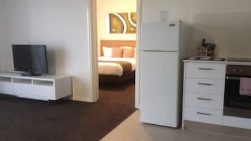 Standard Apartment, 1 Queen Bed, Non Smoking, Balcony (Living Room)