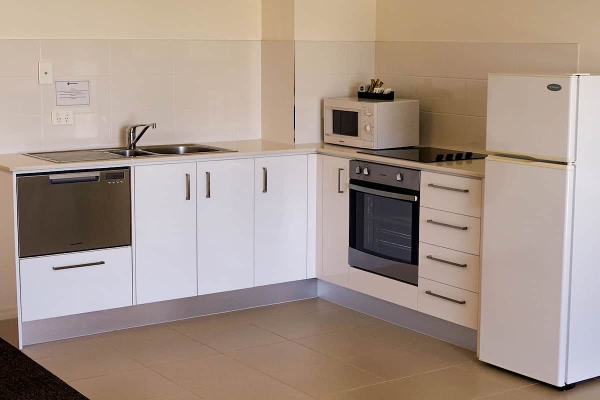 standard apartment, 1 queen bed, non smoking, balcony (living room) | private kitchen | fridge, coffee/tea maker, electric kettle, freezer