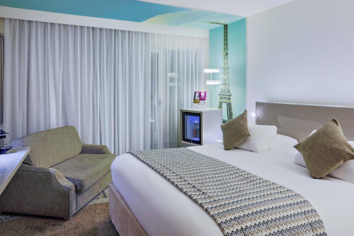 Privilege, Habitación, patio | Ropa de cama de alta calidad, caja fuerte, escritorio
