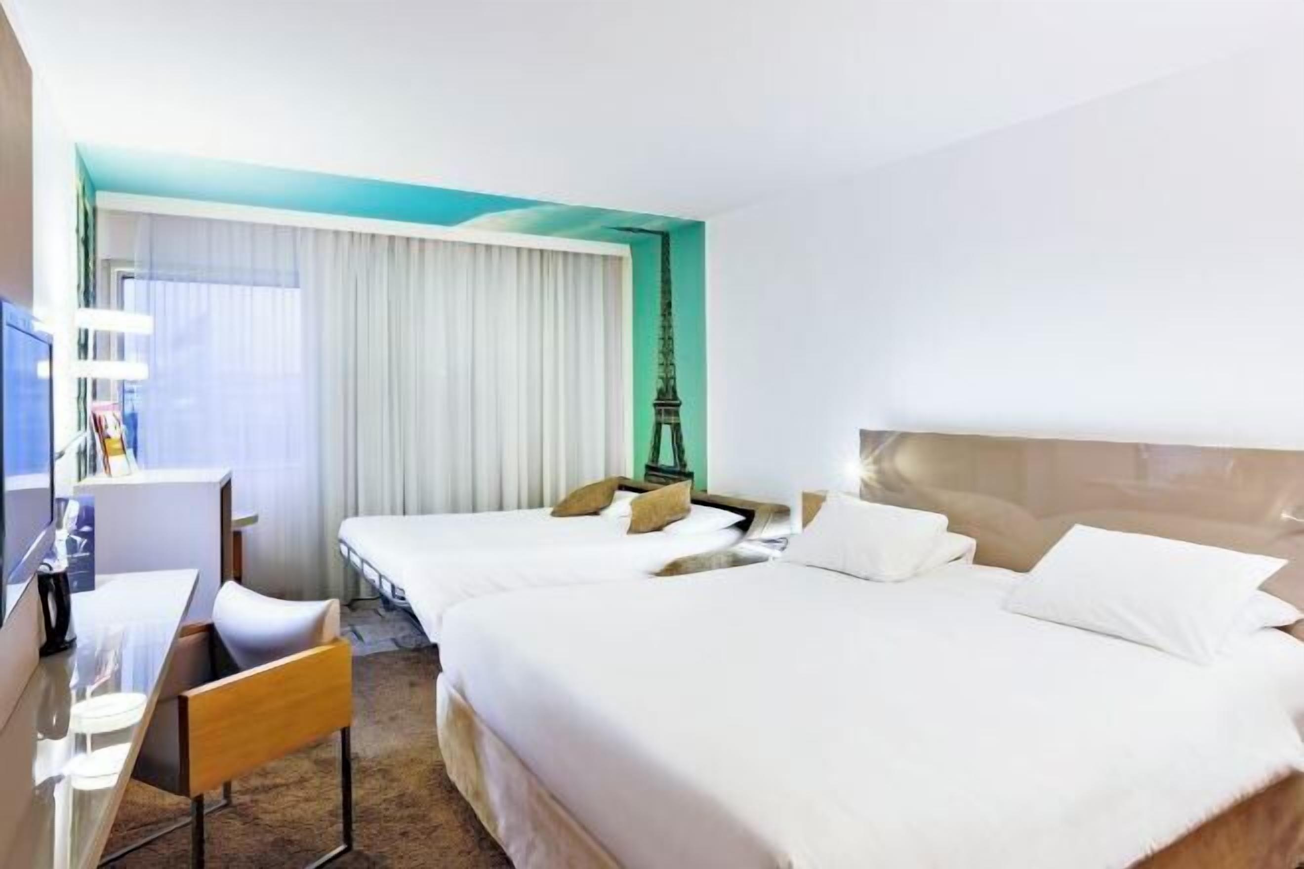 Hochwertige Bettwaren, Minibar (mit einigen kostenlosen Artikeln)