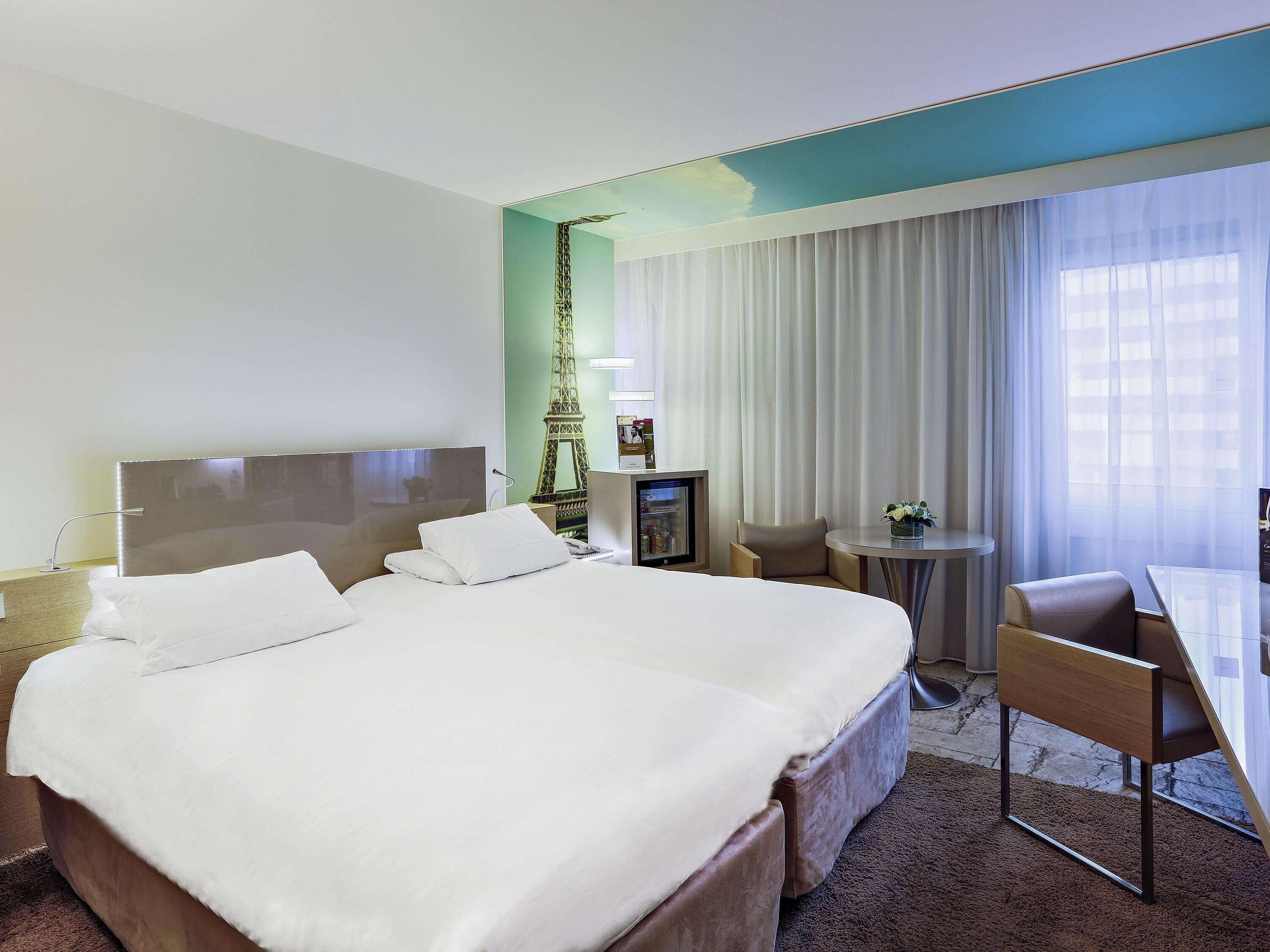 Classic Twin Room, 2 Twin Beds | Premium bedding, free minibar items, in-room safe, desk